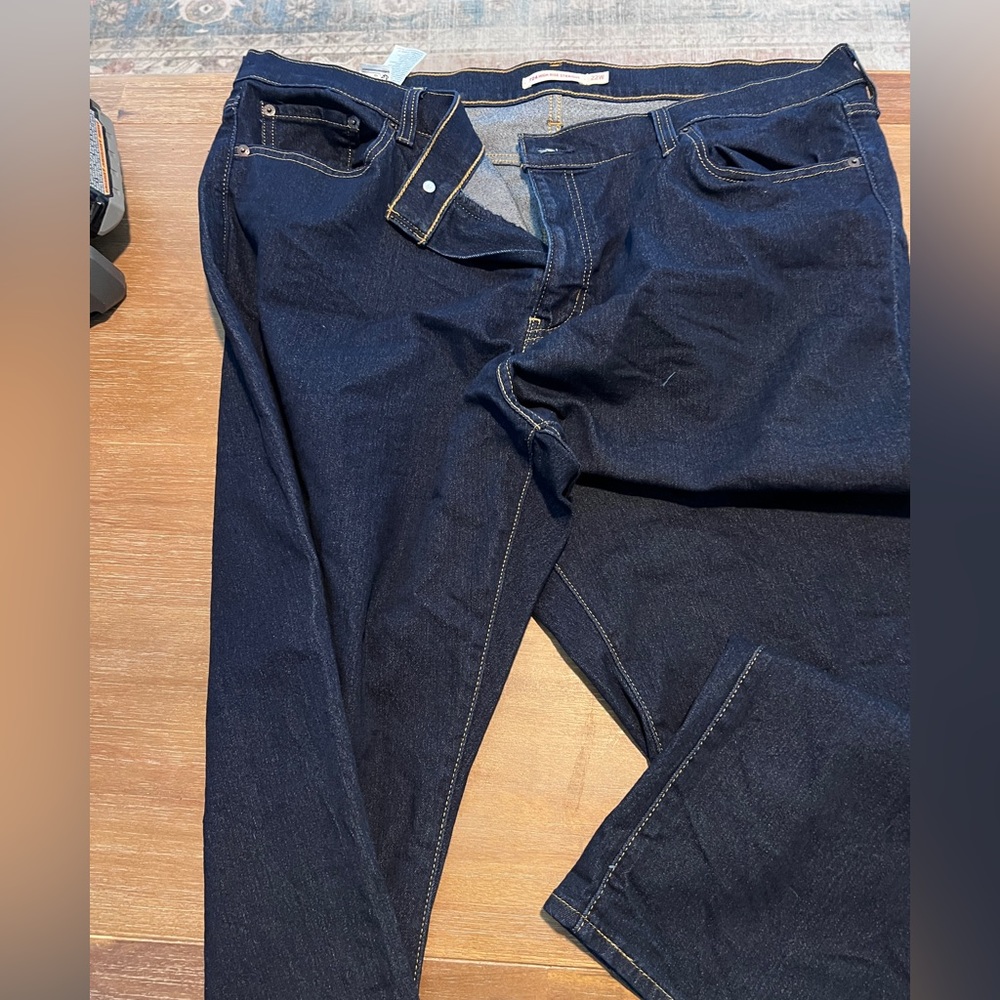 Levi’s Dark Wash 724 High Rise Straight Size 22